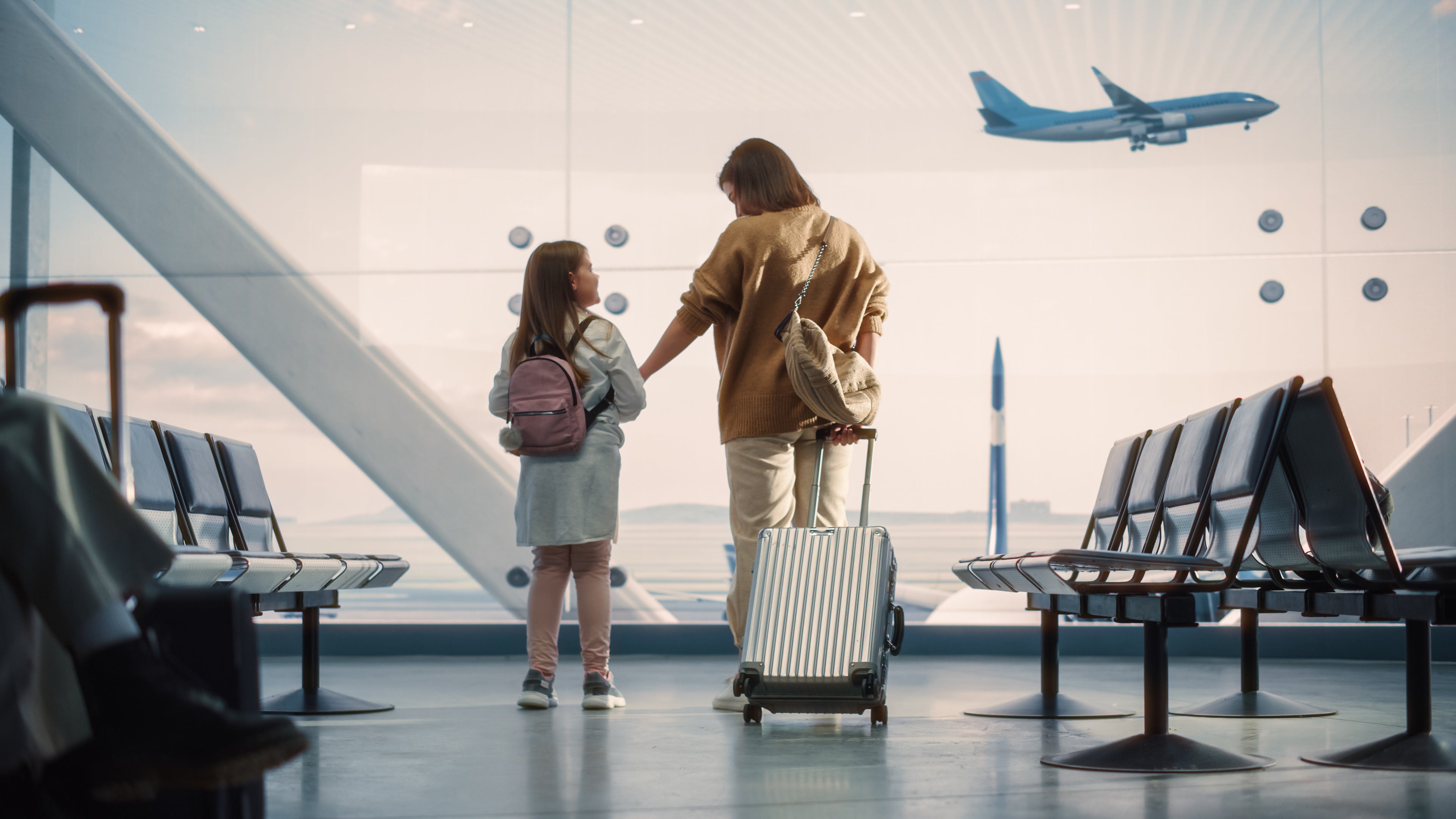 5 Must-Haves for a Child-Friendly Flight Experience